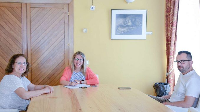 El Ayuntamiento de Tomelloso y la Asociación “Nadie es tan feliz” firman un convenio de colaboración