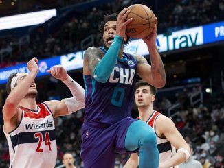 Fotografía de archivo de Miles Bridges (c), alero de los Charlotte Hornets. EFE/EPA/MICHAEL REYNOLDS