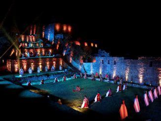 Vista del acto oficial de reapertura de Machu Picchu tras permanecer cerrada, en una fotografía de archivo. EFE/Paolo Aguilar