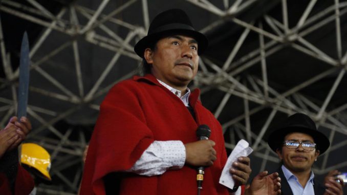 Foto de archivo del presidente de la Confederación de Nacionalidades Indígenas del Ecuador Leonidas Iza. EFE/Santiago Fernández
