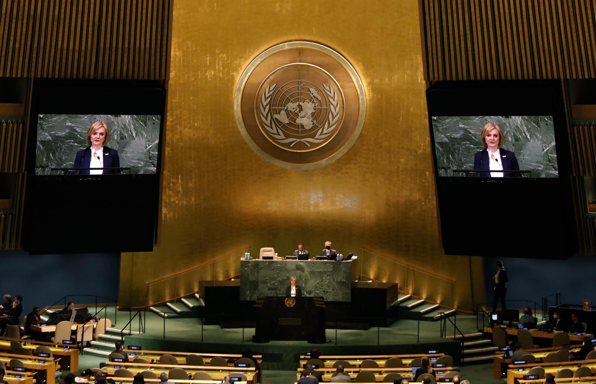 La Primera Ministra británica, Liz Truss, pronuncia su discurso en la Asamblea General de la ONU, el 21 de septiembre de 2022. EFE/EPA/Peter Foley
