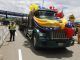 Un camión cruza el puente Simón Bolívar desde Venezuela durante un acto de reapertura de la frontera entre Colombia y Venezuela, hoy, en Cúcuta (Colombia). EFE/Mario Caicedo