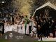 Los jugadores del Real Madrid celebran su victoria ante el Athletic, tras la final de la Supercopa de España en una foto de archivo. EFE/Julio Muñoz