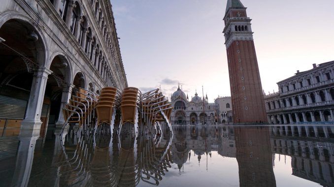 Imagen de archivo de Venecia inundada. EFE/EPA/ANDREA MEROLA
