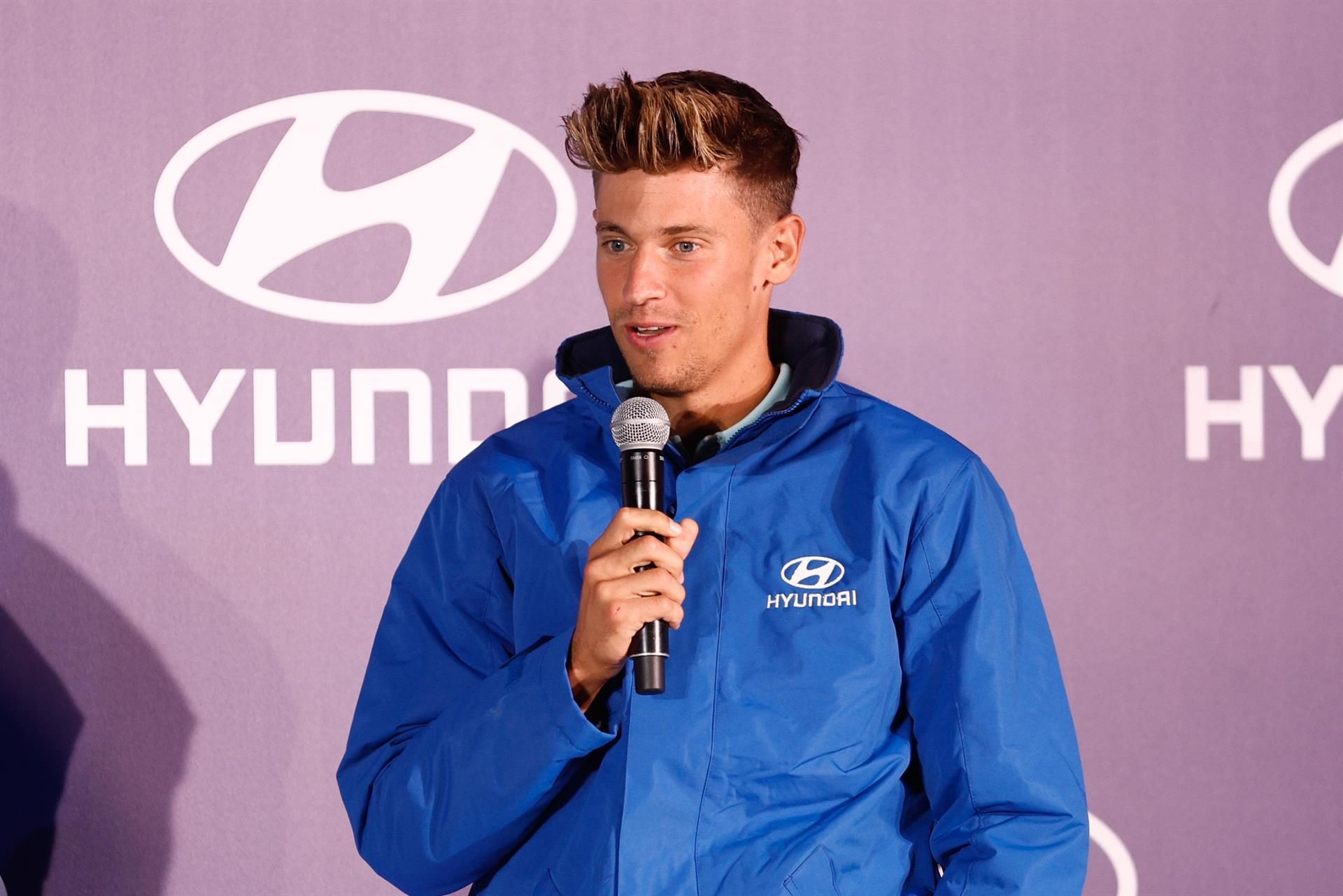 Marcos Llorente, durante el acto de este viernes. EFE/ Rodrigo Jiménez
