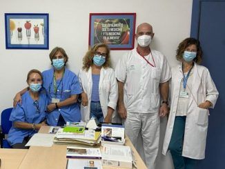 Las enfermeras de Endocrinología Pediátrica, junto con las de Nutrición del Hospital Infantil para el proyecto de educación sanitaria