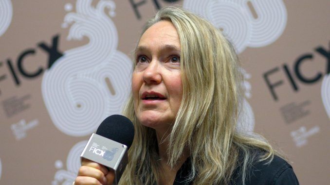 La directora alemana Isabelle Stever en un encuentro con el público para hablar de su último largometraje, Grand Jeté, que compite en el Festival Internacional de Cine de Gijón dentro de la sección oficial Albar. EFE/Juan González.
