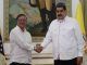 El presidente de Venezuela, Nicolás Maduro (d), se reúne con su homólogo de Colombia, Gustavo Petro, en una fotografía de archivo. EFE/Miguel Gutiérrez