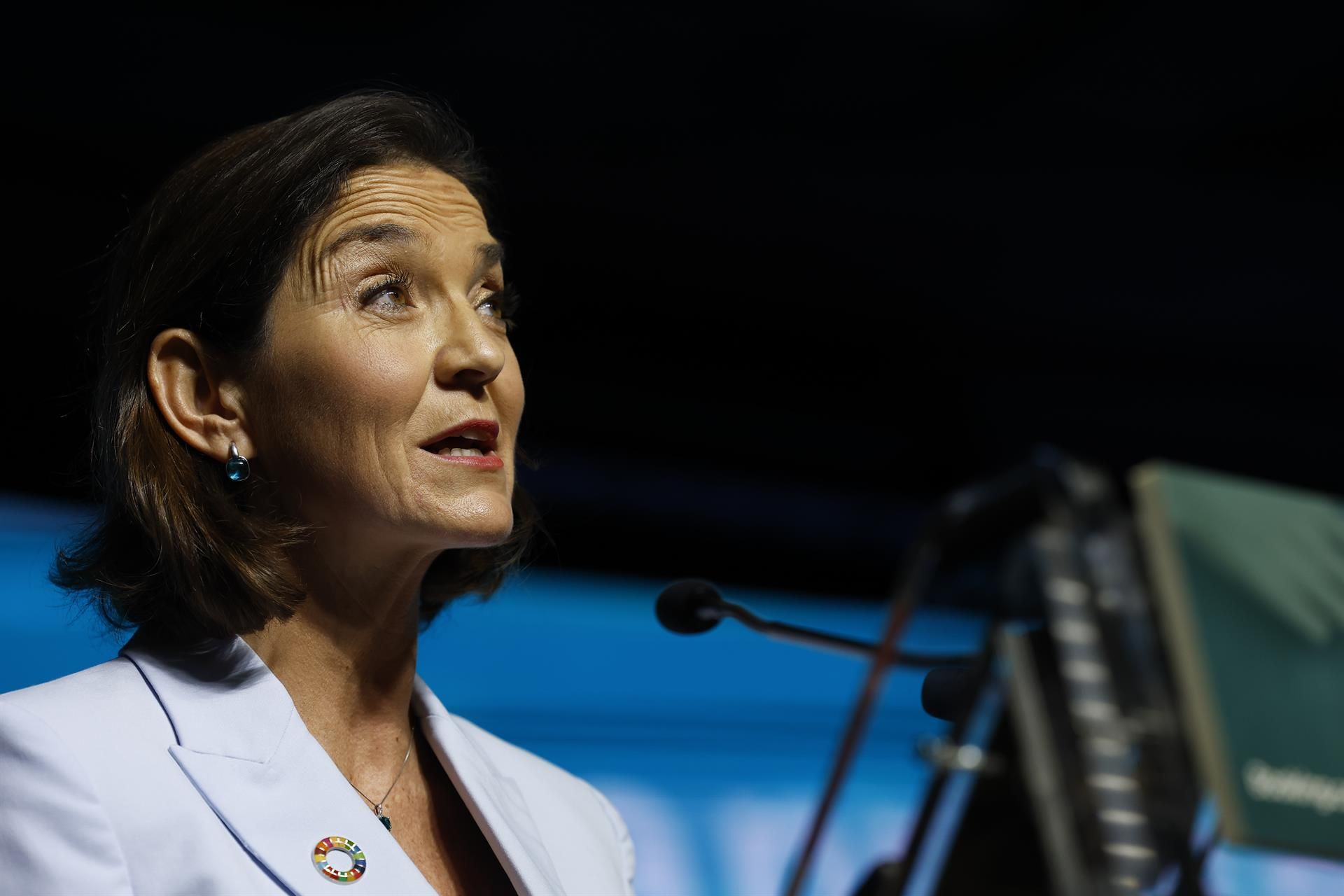 La ministra de Comercio y Turismo, Reyes Maroto, durante un acto celebrado para anunciar su candidatura a la Alcaldía de Madrid, este lunes. EFE/ Chema Moya
