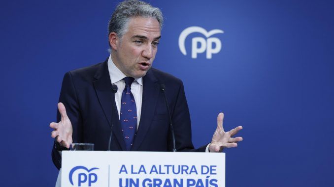 MADRID, 28/11/2022.- El coordinador general del Partido Popular, Elías Bendodo, ofrece una rueda de prensa posterior a la reunión del Comité de Dirección del PP este lunes en Madrid. EFE/ Chema Moya
