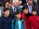 Niños de un colegio público de Gaziantep, sur de Turquía, durante una ceremonia de la Unión Europea que financia la reforma de escuelas turcas que dan servicio a la población de refugiados sirios. EFE/ Ilya U. Topper