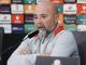 El entrenador del Sevilla, el argentino Jorge Sampaoli durante la rueda de prensa tras el entrenamiento de la plantilla previo al partido de ida del 'play off' de la Liga Europa que disputarán contra el PSV Eindhoven neerlandés en el Ramón Sánchez Pizjuán de la capital hispalense. EFE/José Manuel Vidal