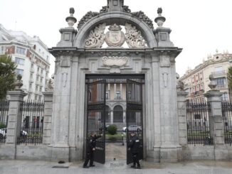 El Retiro y otros ocho parques de Madrid cerrados por alerta de fuertes vientos