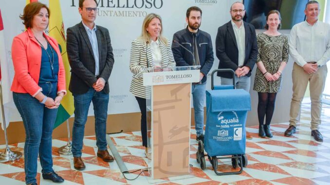 El Ayuntamiento de Tomelloso y Aqualia firman un convenio con la Fundación Cadisla