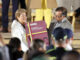 La ministra del Trabajo, Gloria Inés Ramírez Ríos (i), y el presidente de Colombia, Gustavo Petro, participan en un acto simbólico con motivo de la radicación de la ley de la reforma laboral hoy, en Bogotá (Colombia). EFE/Mauricio Dueñas Castañeda