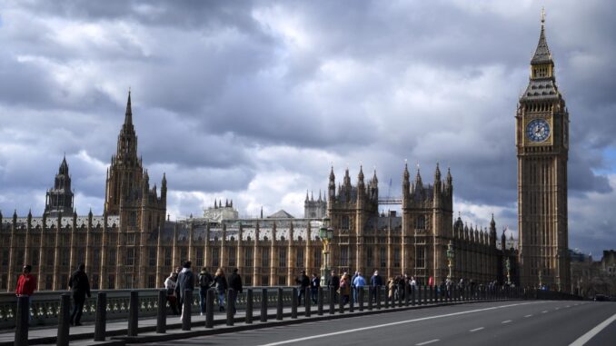 General view of the Palace of Westminster, seat of the British Parliament, on February 27.  EFE/EPA/ANDY RAIN
