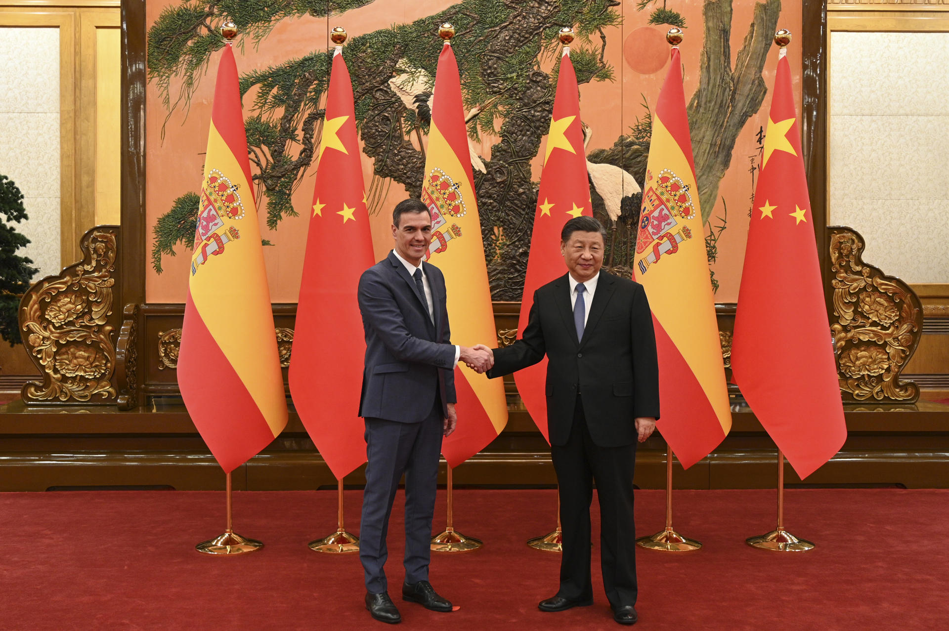 El presidente del Gobierno español, Pedro Sánchez, y el presidente de China, Xi Jinping. EFE/ Moncloa/ Borja Puig De La Bellacasa - SOLO USO EDITORIAL
