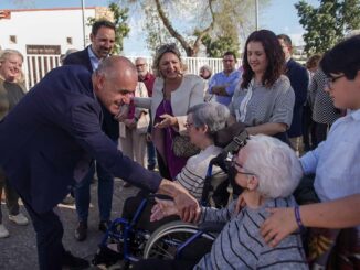 Culminan las mejoras en el pavimento y acerado del entorno de la Parroquia de San Antonio de Padua