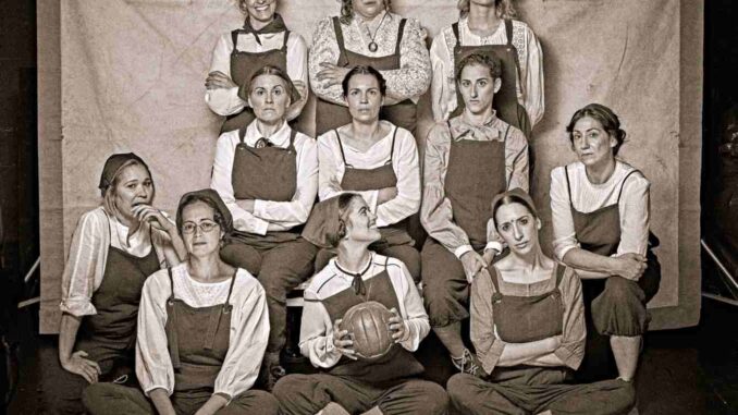 La obra de teatro 'Ladies Football Club'