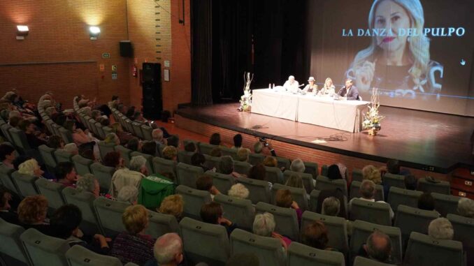 María Eguía y su obra 'La Danza del Pulpo', protagonistas del XVIII Libro Fórum