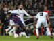 El lateral del Barcelona Álex Balde (i) escapa de Dani Carvajal (c), del Real Madrid, durante el partido de vuelta de la semifinal de la Copa del Rey de fútbol que FC Barcelona y Real Madrid, en una fotografía de archivo. EFE/Siu Wu