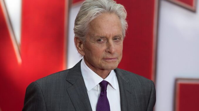 Foto de 2015 del actor estadounidense Michael Douglas. EFE/WILL OLIVER
