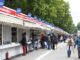 Vista general de la Feria del Libro este viernes, que celebra su 82 edición en Madrid.-EFE/Javier Lizón