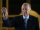 El presidente turco, Recep Tayyip Erdogan, tras ganar la segunda vuelta de las elecciones, este domingo. EFE/EPA/NECATI SAVAS