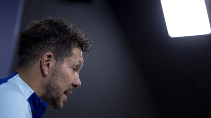 Simeone, en la rueda de prensa de este martes. EFE/ Daniel González
