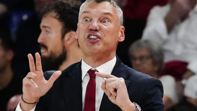 El entrenador del Barça, el lituano Sarunas Jasikevicius, EFE/ Enric Fontcuberta.
