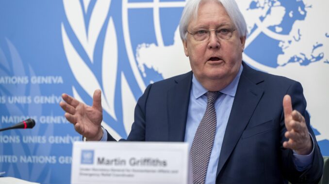 Foto de archivo del jefe humanitario de la ONU, Martin Griffiths, que viajó a Yeda con el propósito de "tratar sobre asuntos humanitarios relacionados con Sudán". EFE/EPA/MARTIAL TREZZINI
