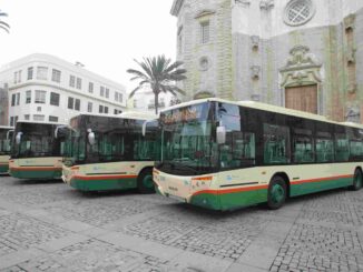 Adelante Izquierda Gaditana solicita al Ayuntamiento que mantenga el precio del autobús