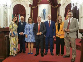 Los concejales del PSOE de Cádiz en el Pleno de investidura