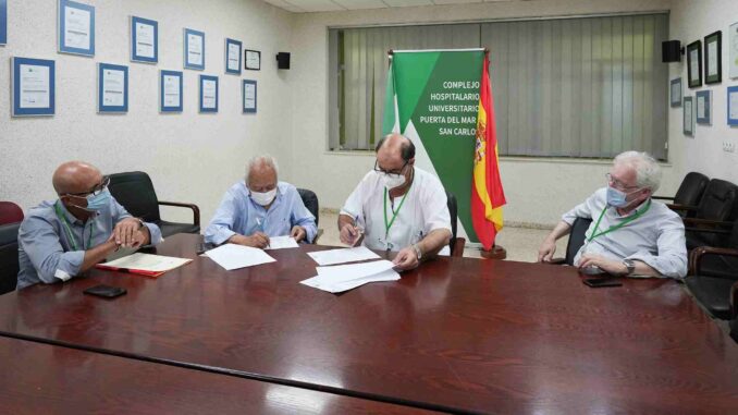 El Hospital Puerta del Mar y la FAEM firman un convenio para impulsar un programa para personas con enfermedad mental