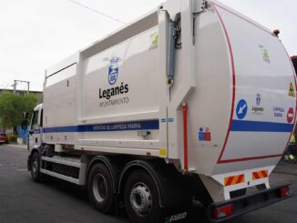 Nuevo camión de recogida de residuos urbanos