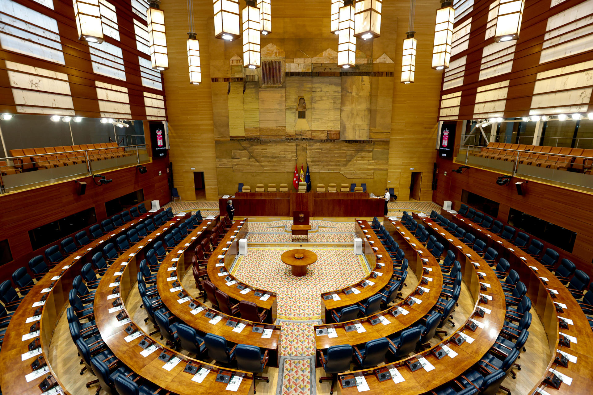 Vista general de la Asamblea de Madrid que inicia este martes una nueva legislatura con la constitución del parlamento autonómico, el primero que se pone en marcha tras los comicios del 28 de mayo y en el que Isabel Díaz Ayuso gozará de una holgada mayoría absoluta. EFE/ Juan Carlos Hidalgo
