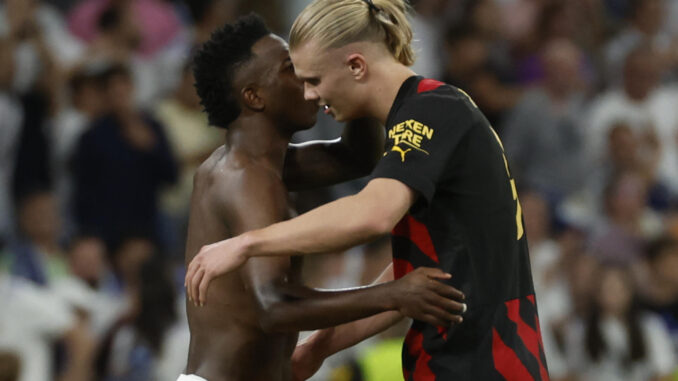 El delantero brasileño del Real Madrid, Vinicius Jr. y el noruego del Manchester City, Erling Haaland en una foto de archivo. EFE / Juanjo Martín.
