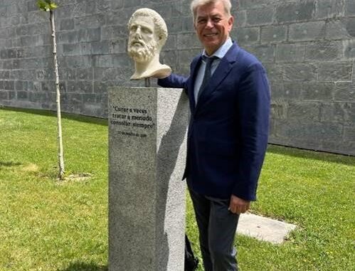 El Dr. José Luis López Estebaranz, nuevo profesor titular vinculado de la Fundación Alcorcón en la URJC