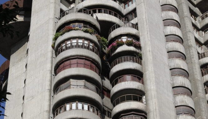 Se aprueba la construcción de 8 nuevas viviendas en las Torres Blancas de Chamartín