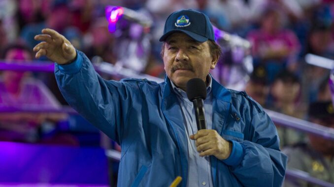 Fotografía de archivo en la que se registró al presidente de Nicaragua, Daniel Ortega, en Managua (Nicaragua). EFE/Jorge Torres
