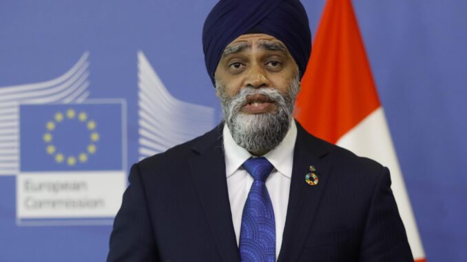 El ministro de Desarrollo Internacional de Canadá, Harjit Sajjan, en una fotografía de archivo. EFE/Olivier Hoslet
