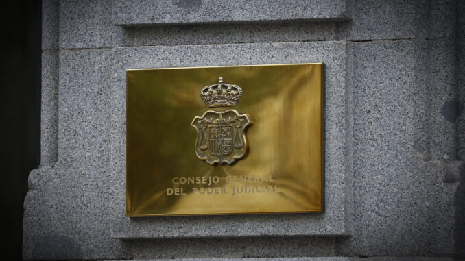 Imagen de la placa de la fachada de la sede del Consejo General del Poder Judicial (CGPJ) en Madrid. EFE/ Rodrigo Jiménez
