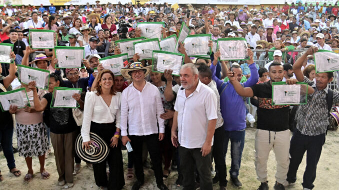 Fotografía cedida por la oficina de prensa de la presidencia de la República del mandatario colombiano Gustavo Petro durante el lanzamiento del Sistema Nacional de Reforma Agraria este 3 de agosto de 2023 en Sincelejo (Colombia).EFE/Presidencia de Colombia
