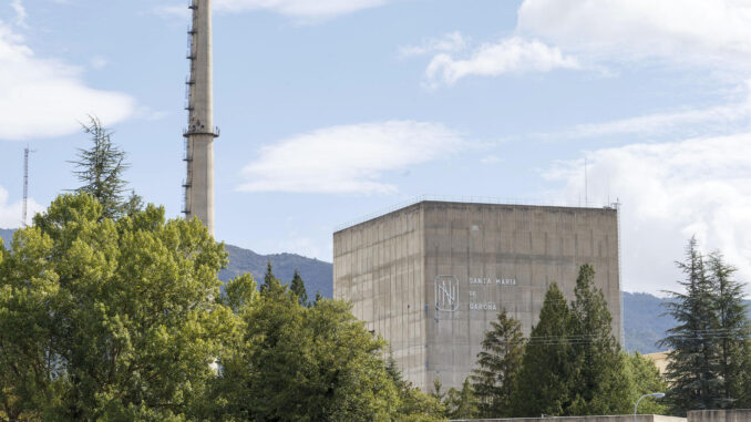 Vista de la central nuclear de Santa María de Garoña (Burgos). EFE/Santi Otero
