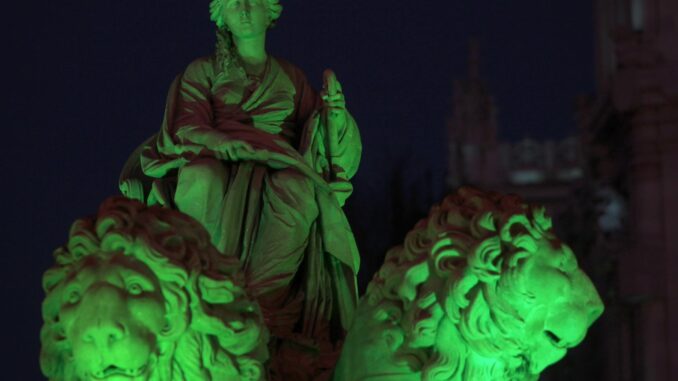 En la imagen de archivo, la estatua de la fuente de Cibeles. EFE/Víctor Lerena
