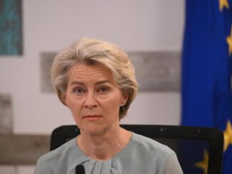 Imagen de Archivo de la presidenta de la Comisión Europea (CE), Ursula Von der Leyen.
 EFE/EPA/CIRO FUSCO