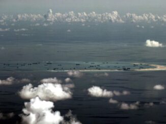 Imagen de Archivo de una vista aérea que muestra el arrecife que se disputan Filipinas y China en el mar de China Meridional.
EFE/Ritchie B. Tongo / Pool