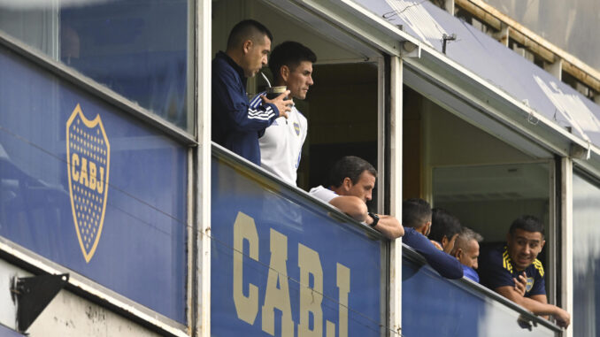 Fotografía de archivo del exjugador profesional argentino y actual vicepresidente del Club Atlético Boca Juniors, Juan Román Riquelme. EFE/ Diego Halaisz
