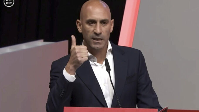 Foto der archivo del presidente de la Real Federación Española de Fútbol, Luis Rubiales, durante su intervención en la Asamblea General de dicho organismo. EFE/ RFEF
