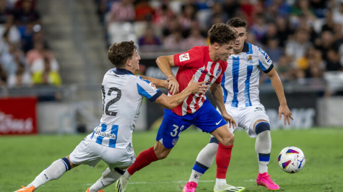 Rodrigo Riquelme, en el partido contra la Real Sociedad de la pasada pretemporada. EFE/Miguel Sierra
